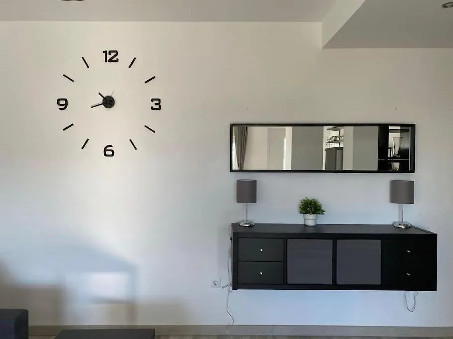 Modern 1 Bed Apartment In Estepona Port Beach & Pool 0*,  Spain