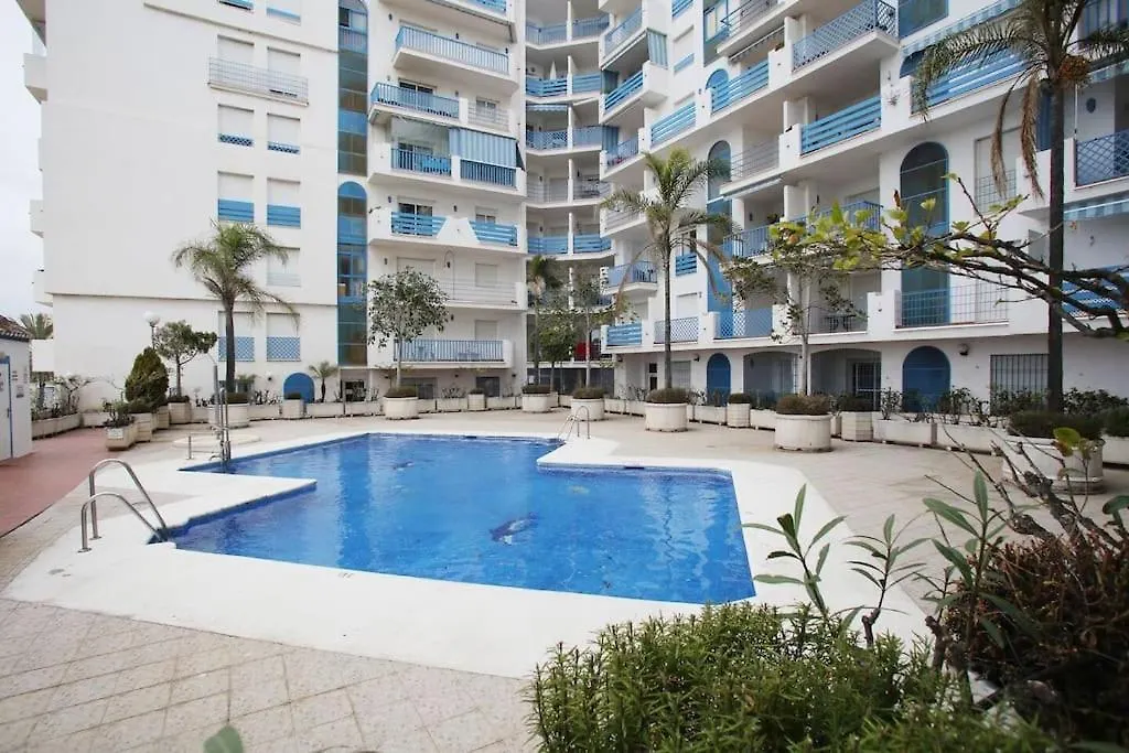 Modern 1 Bed Apartment In Estepona Port Beach & Pool